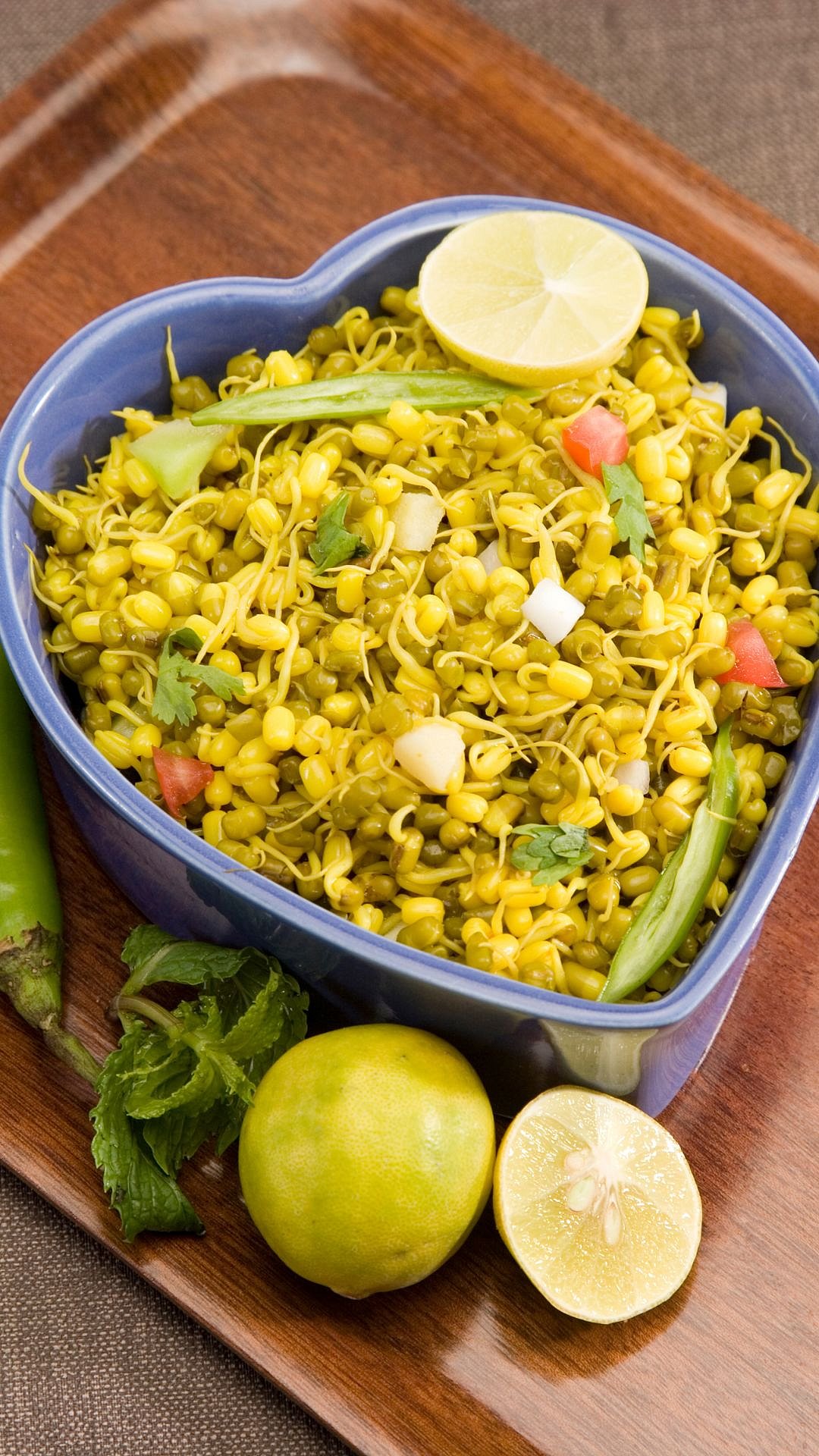 Mumbai's Healthy Monsoon Snacks