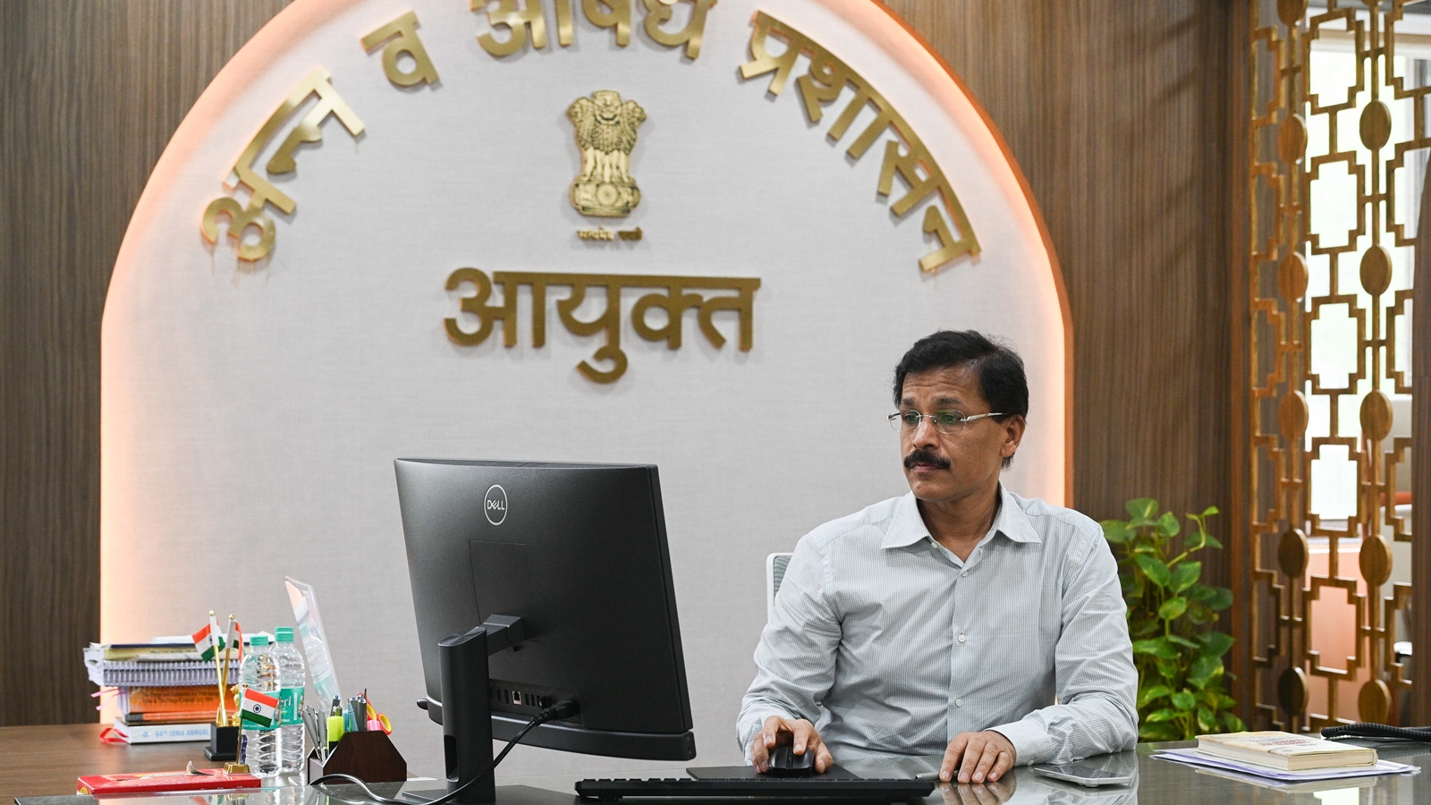 Maharashtra Food Safety Chief Gets Warning