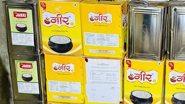 Nashik FDA Seizes 298.4 Kg Adulterated Veg Fat Worth ₹1.29 Lakh