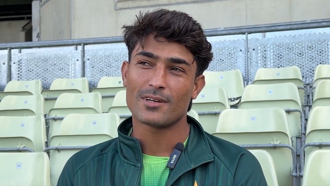 Pakistani Pacer Razaullah Makes Test Debut Without Passport