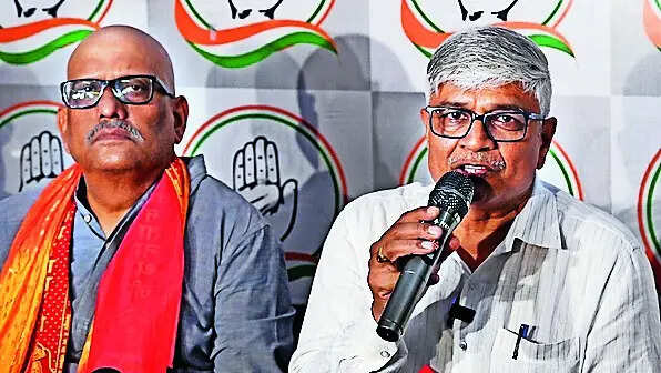 Congress Demands Seat Parity With SP
