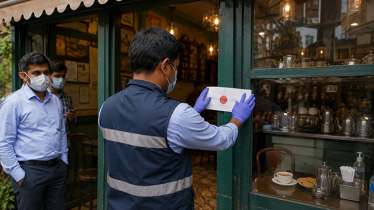 Pune Café Sealed Over Expired Food