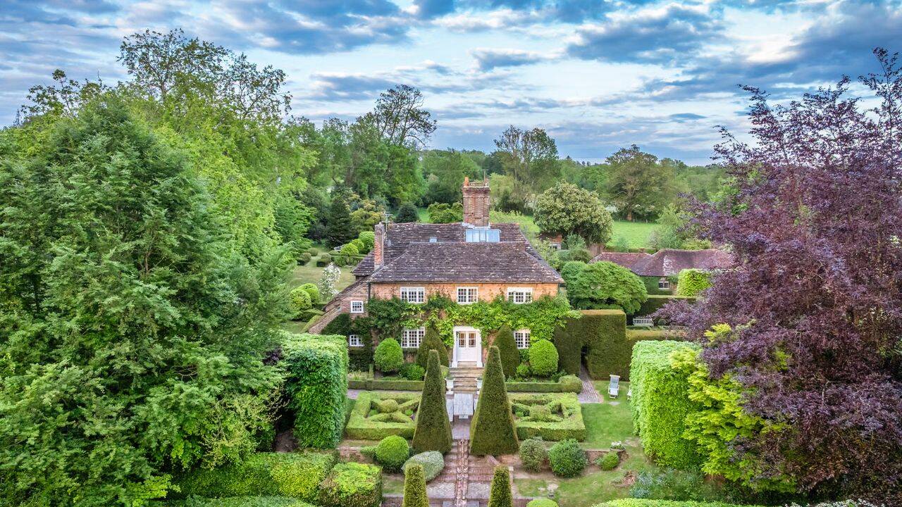 Princess Margaret's Estate Listed For £3.95 Million
