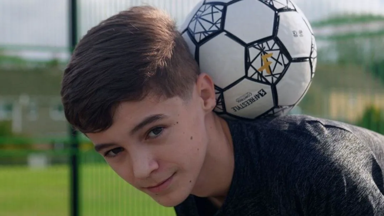 14-year-old James Taylor Sets 5 World Records