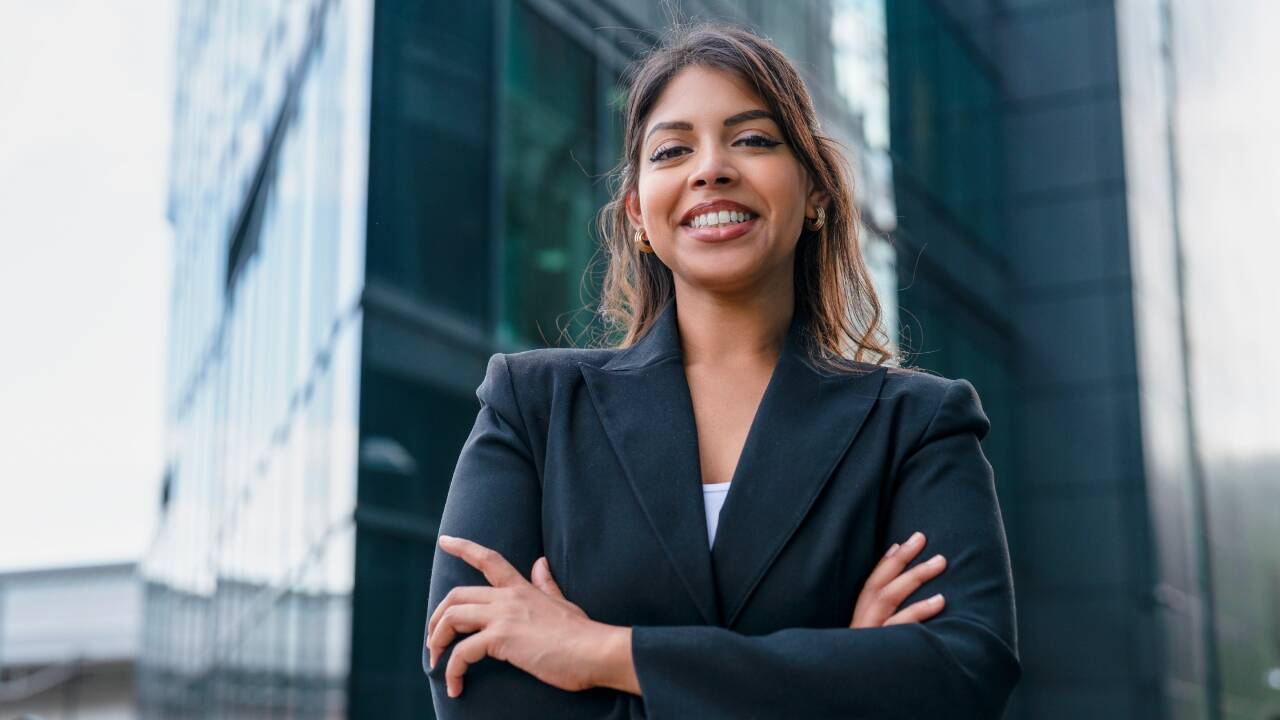 Delhi Lawyer Chooses London Over India