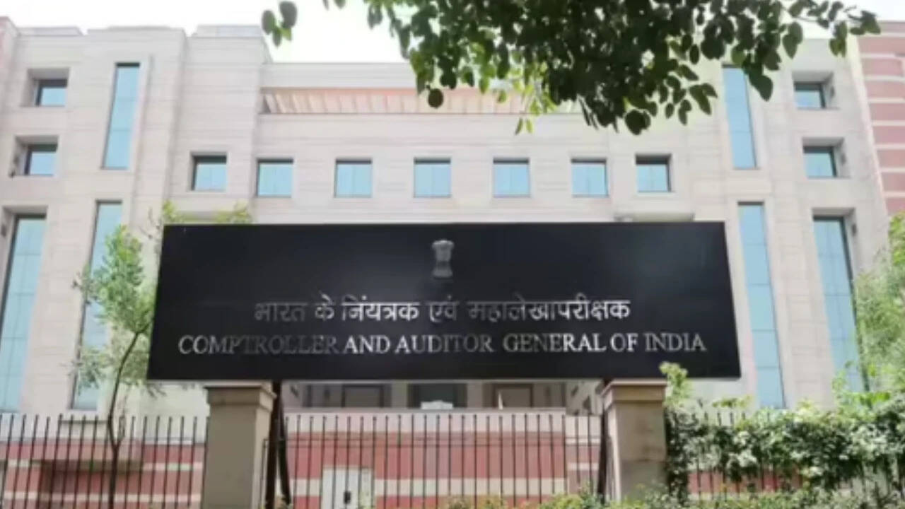 Maharashtra Faces Fiscal Stress Despite Robust Growth