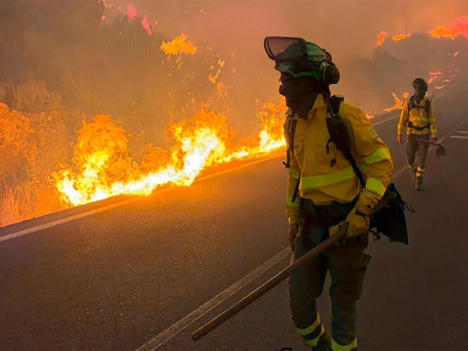 Wildfires Kill 3 Firefighters in Greece