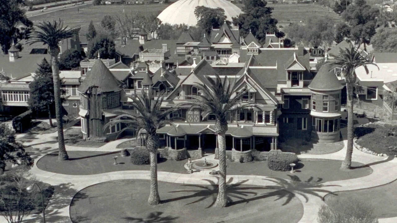 Winchester Mystery House Confuses Spirits