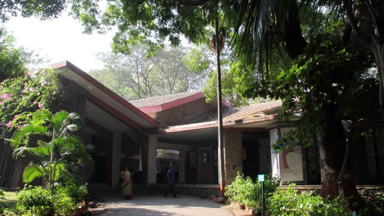 Mumbai Court Grants Bail to 7 TISS Students