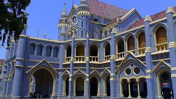 Jabalpur High Court Issues Notice To Medical College Deans