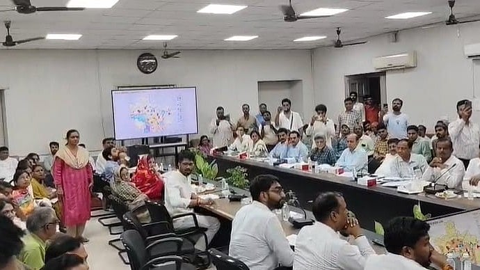 Bhopal DISHA Meeting Turns Stormy