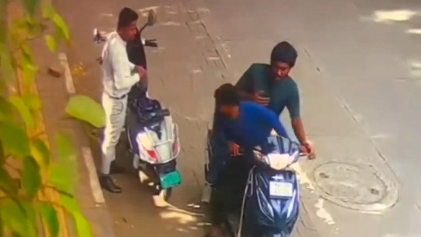 Pune Men Arrested For Robbing ₹15,000 Over 'Angry Stare'
