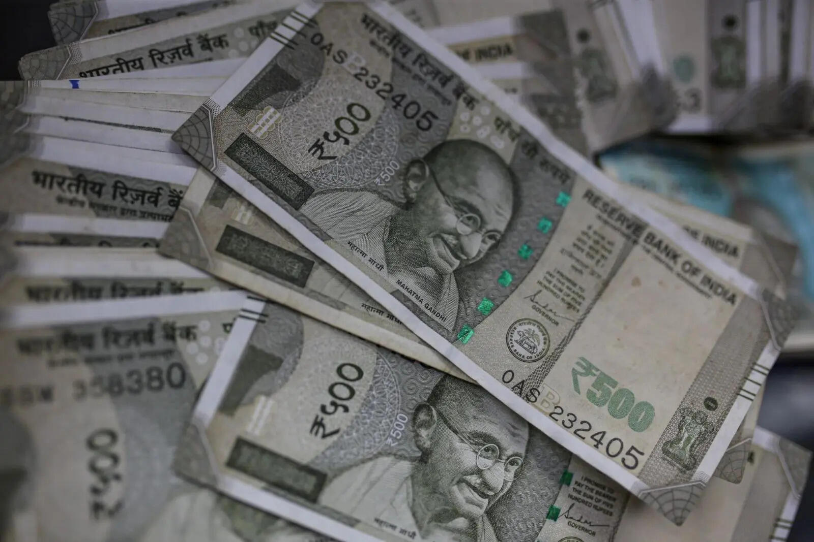 I-T Department Searches 394 Entities Over Suspicious Remittances