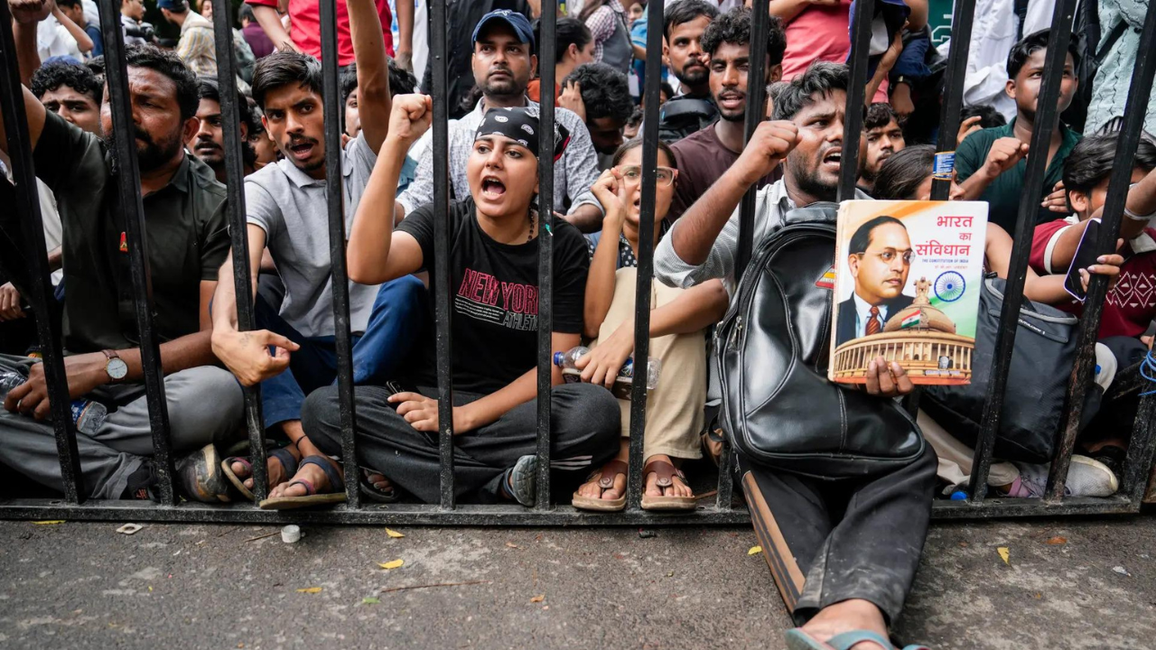 Jantar Mantar Volunteer Abducted, Left in Mussoorie