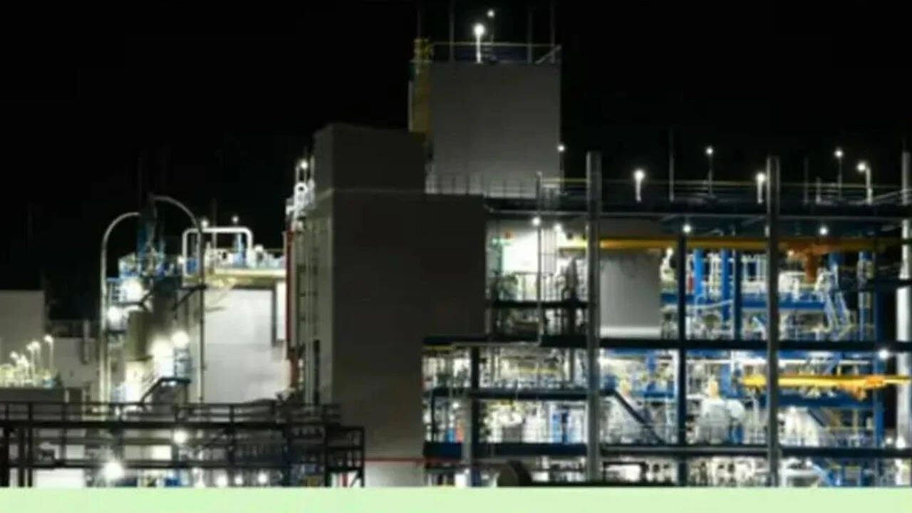 Cabinet Approves Rs 3030 Crore For 3 Chemical Parks