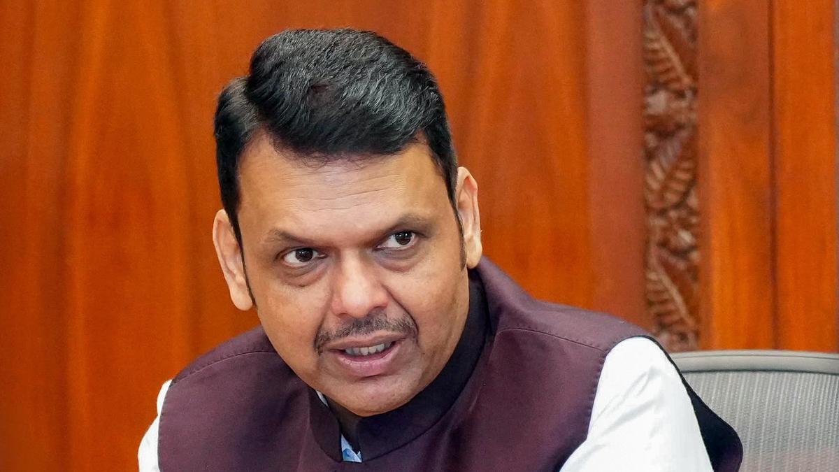 Fadnavis Cancels School Licence After Snake Bite Deaths