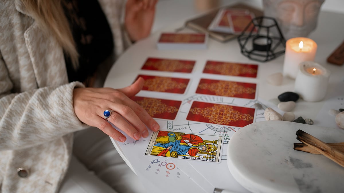 August Tarot Predictions for All Zodiac Signs