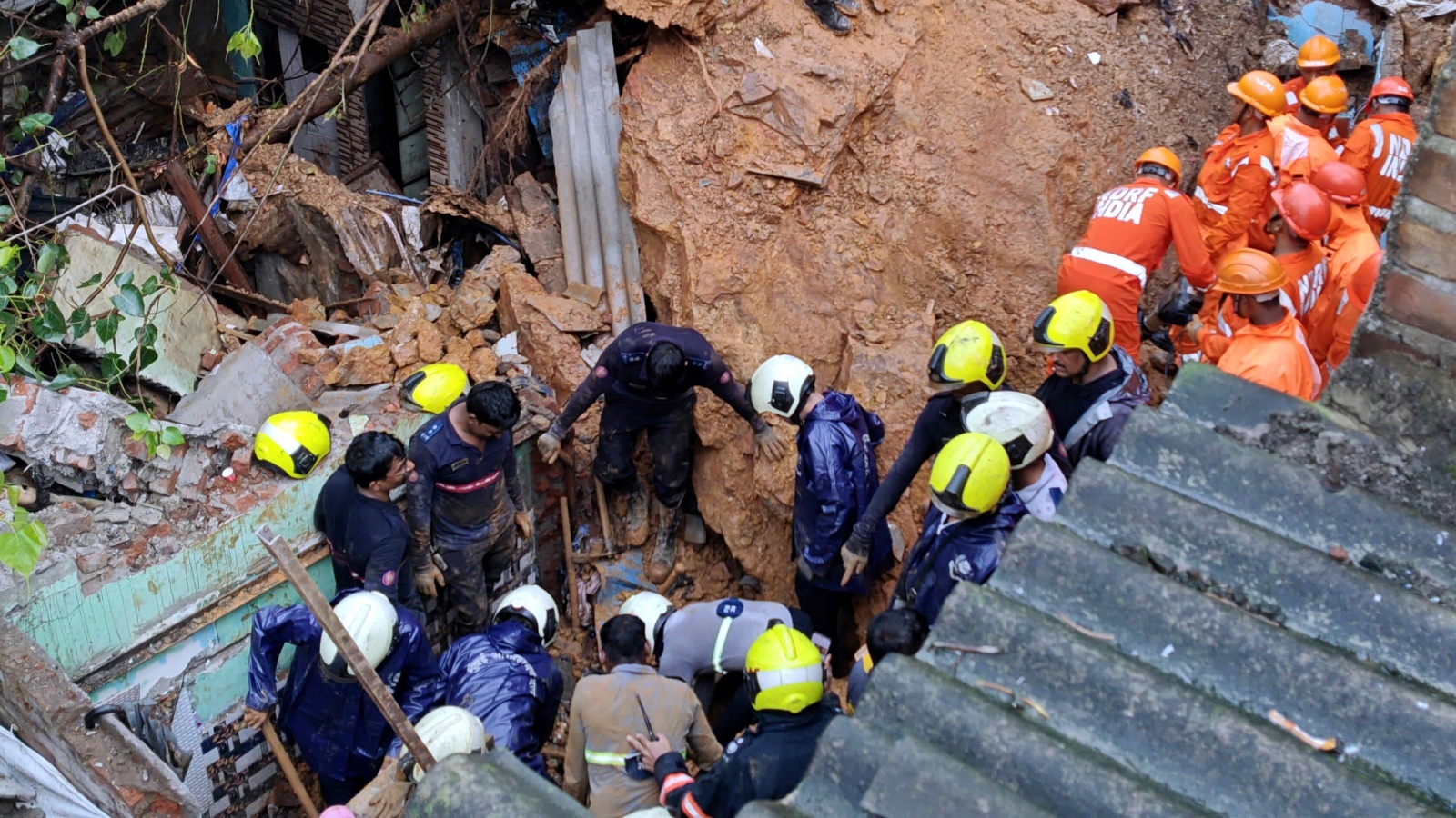 Mumbai Hillock Collapse Kills Residents