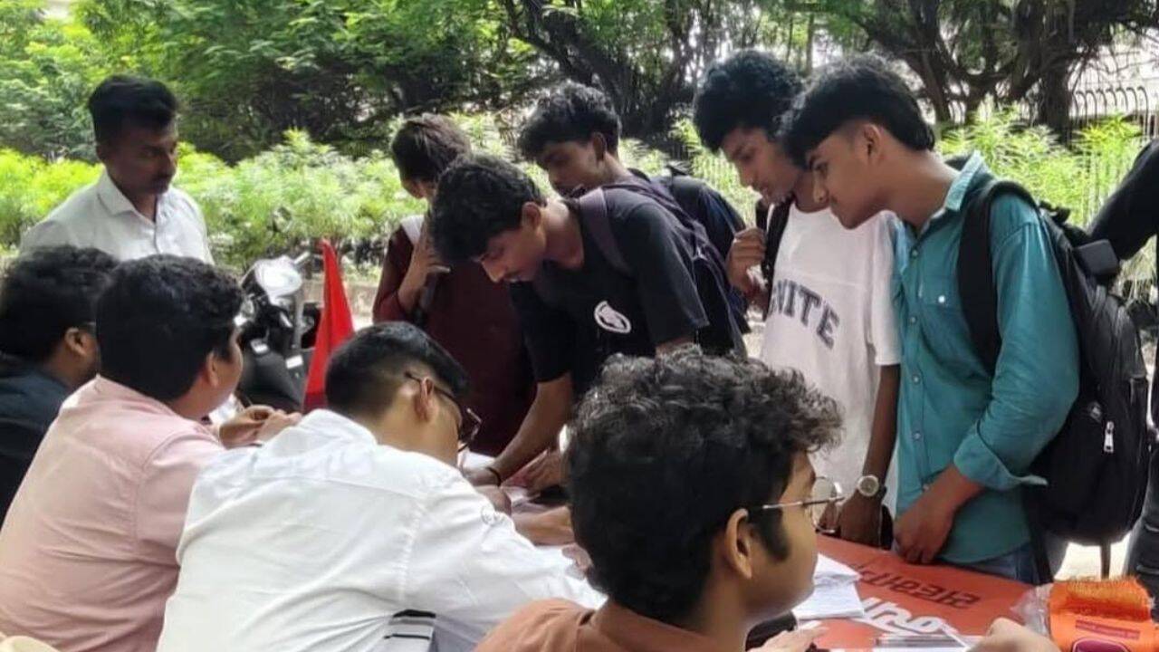 Maharashtra Colleges See Rise in Student Membership Drives