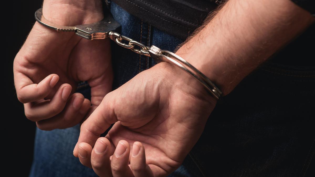 Bhandup Police Arrest 29-Year Absconder in Murder Case