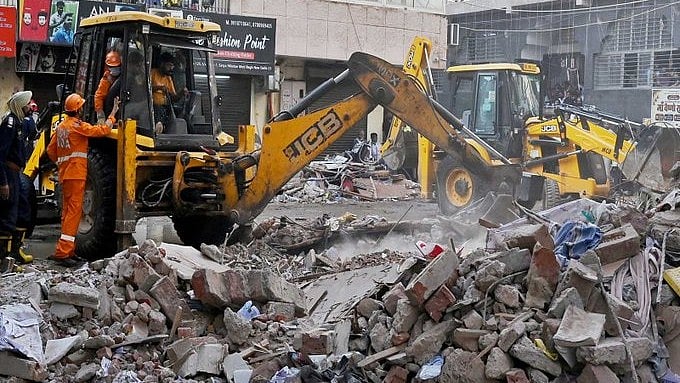 MCD Finds 3 Unsafe PG Buildings in Delhi