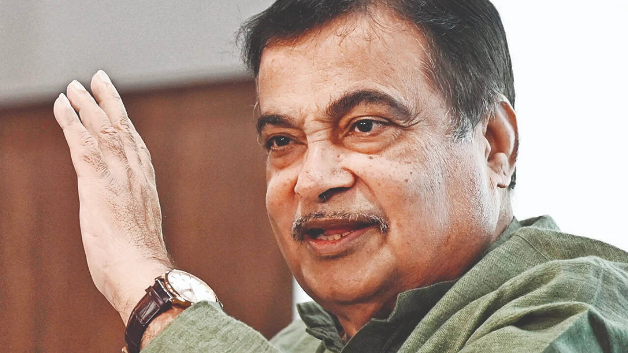 Gadkari Slams Mumbai-Goa Highway Delay as Shameful