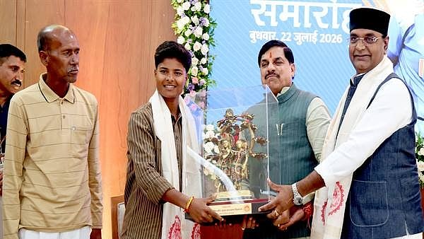 CM Mohan Yadav Honours Cricketer Kranti Gaud With ₹5 Lakh