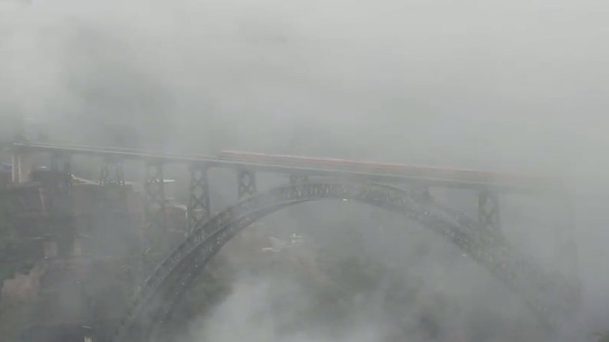 Vande Bharat Crosses Chenab Rail Bridge Amid Fog