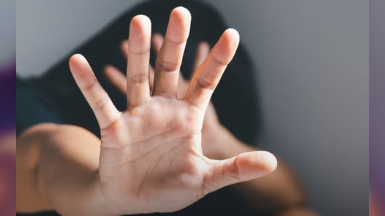 Lawyer Arrested for Raping 13-Year-Old Client