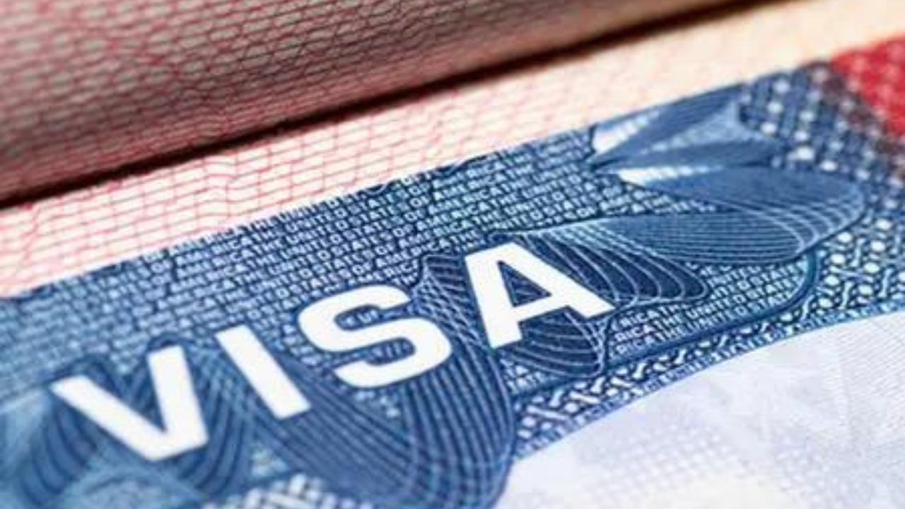 US Court Blocks $100,000 H-1B Visa Fee
