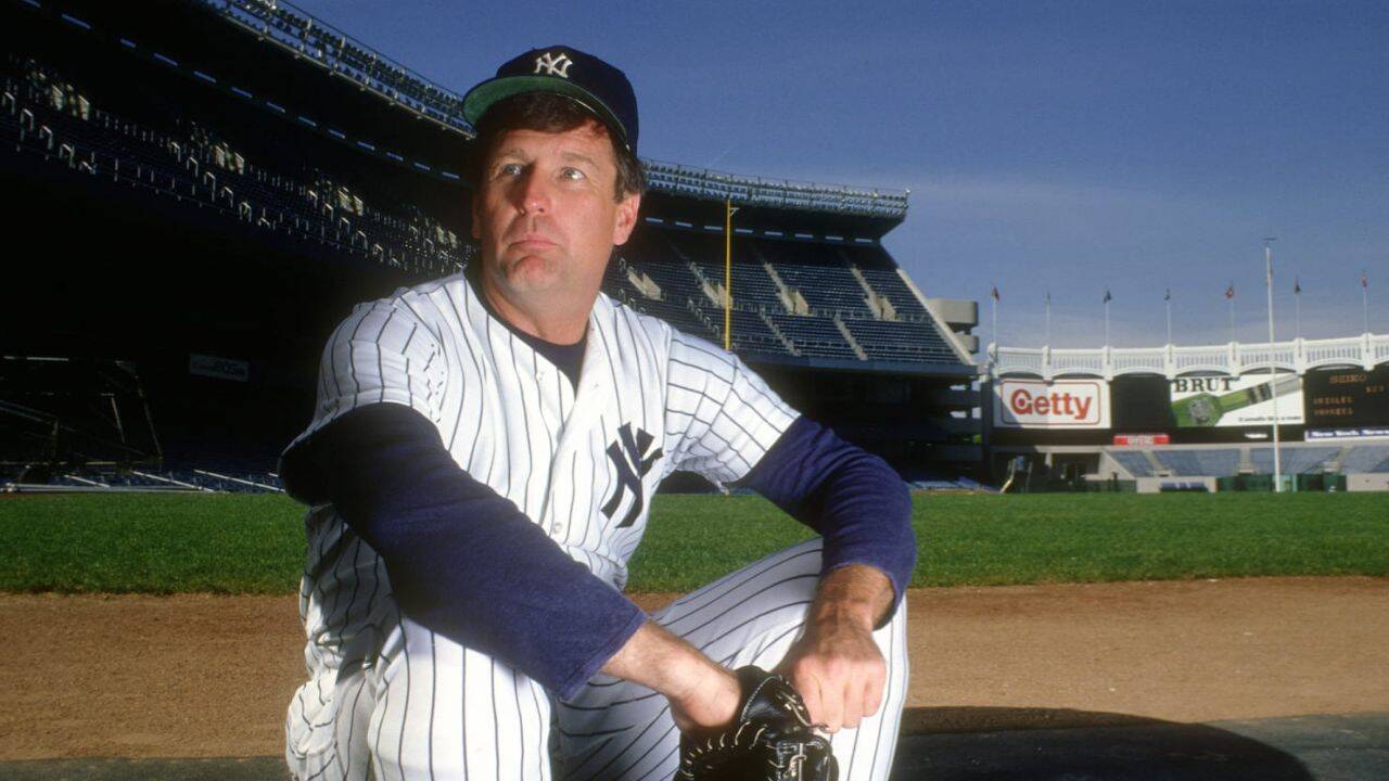 Tommy John Dies at 83