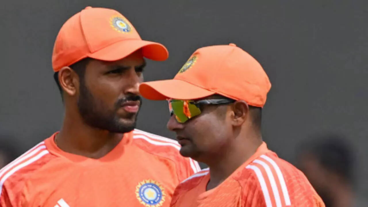 India Faces No. 6 Dilemma Ahead of SL Test