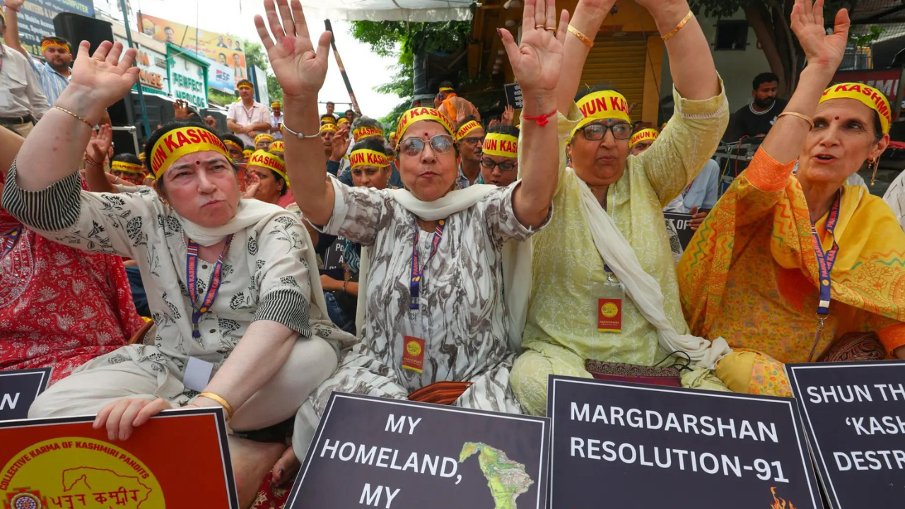 Panun Kashmir Stages Hunger Strike