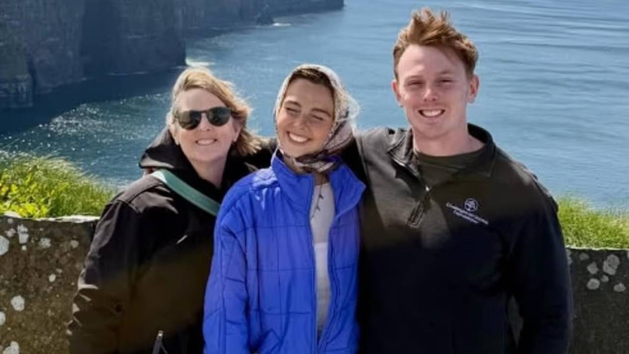 Influencer Sydney Towle Dies at 26