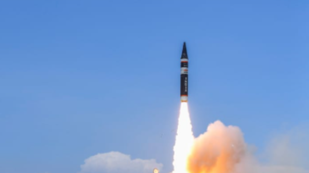 India, China Compare Nuclear Missile Arsenals