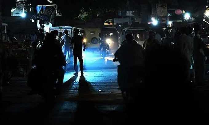 Karachi Protests Over Power, Water Crisis Bring City To Standstill