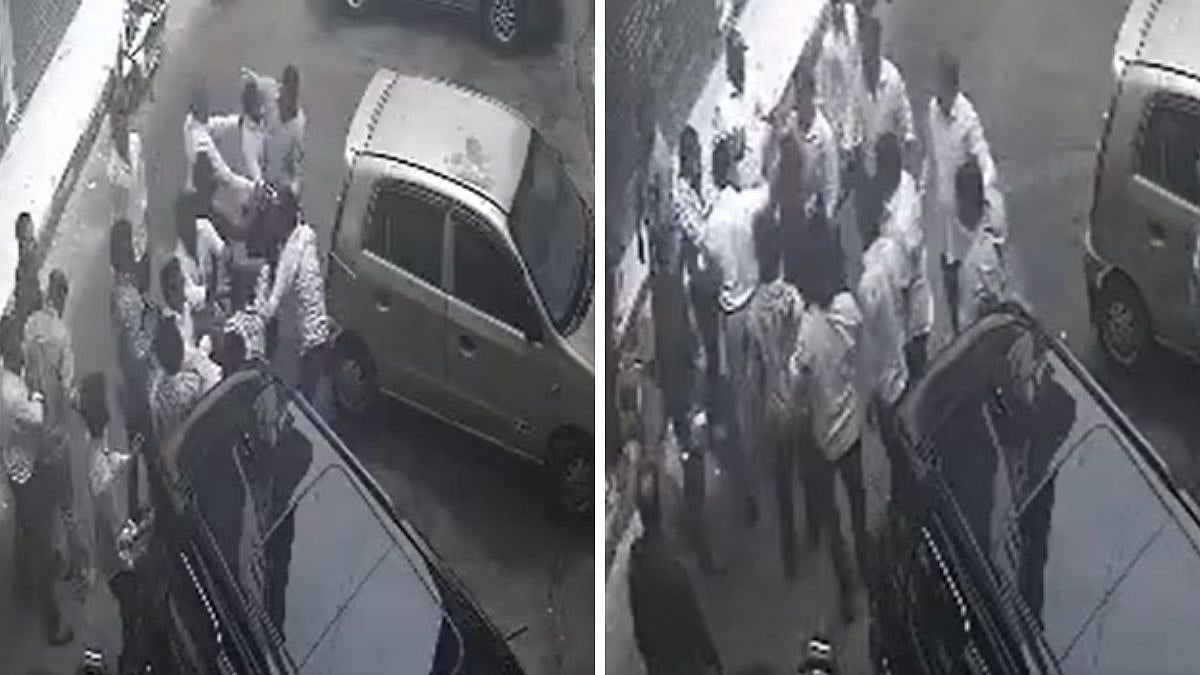 MNS Workers Clash Outside Party Office In Palghar