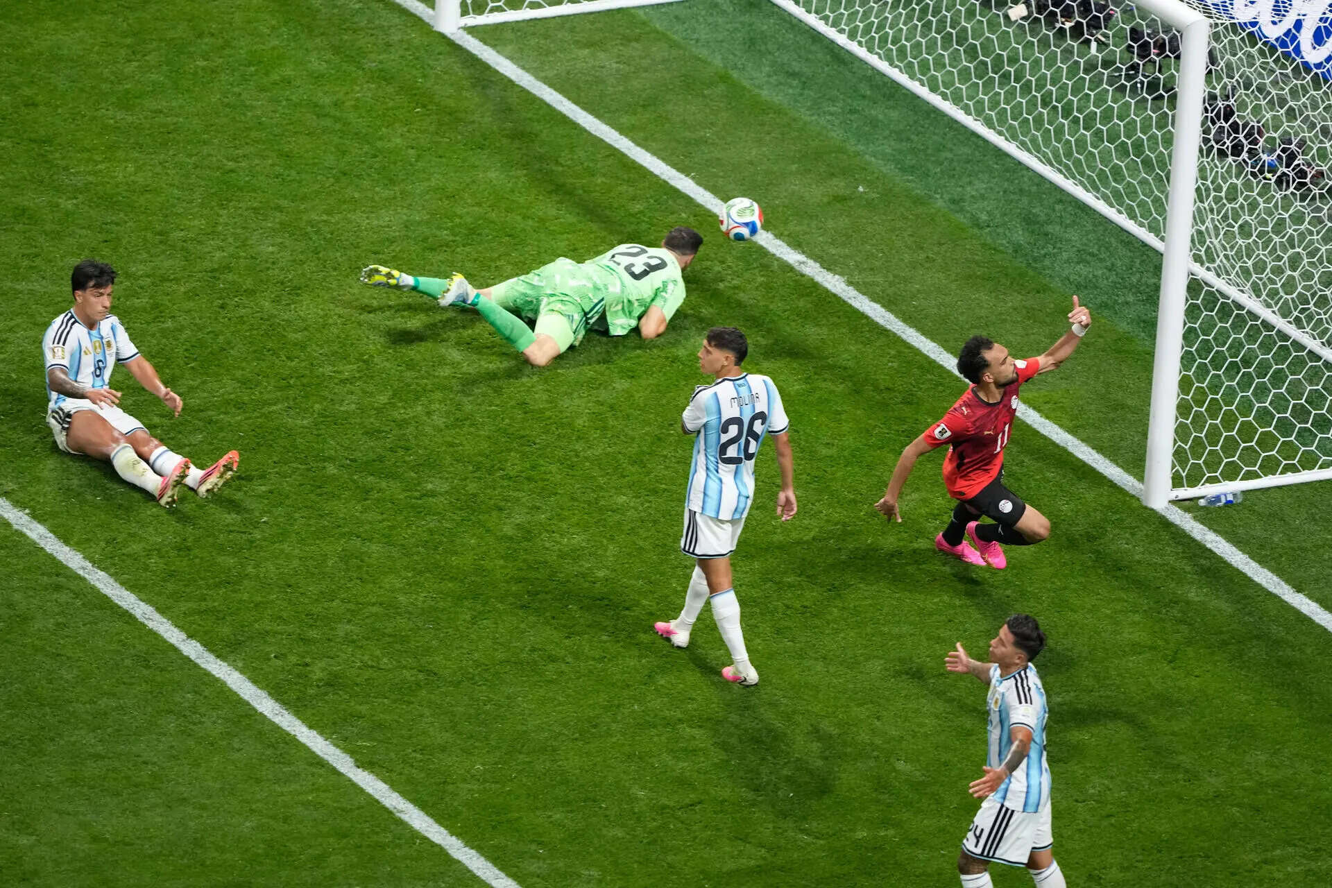 Argentina Beats Egypt 3-2 Amidst VAR Controversy