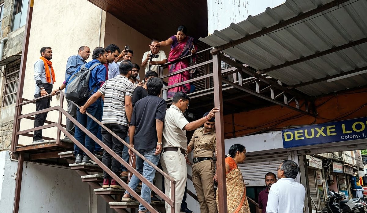 Bhopal BMC Shuts 109 Commercial Establishments