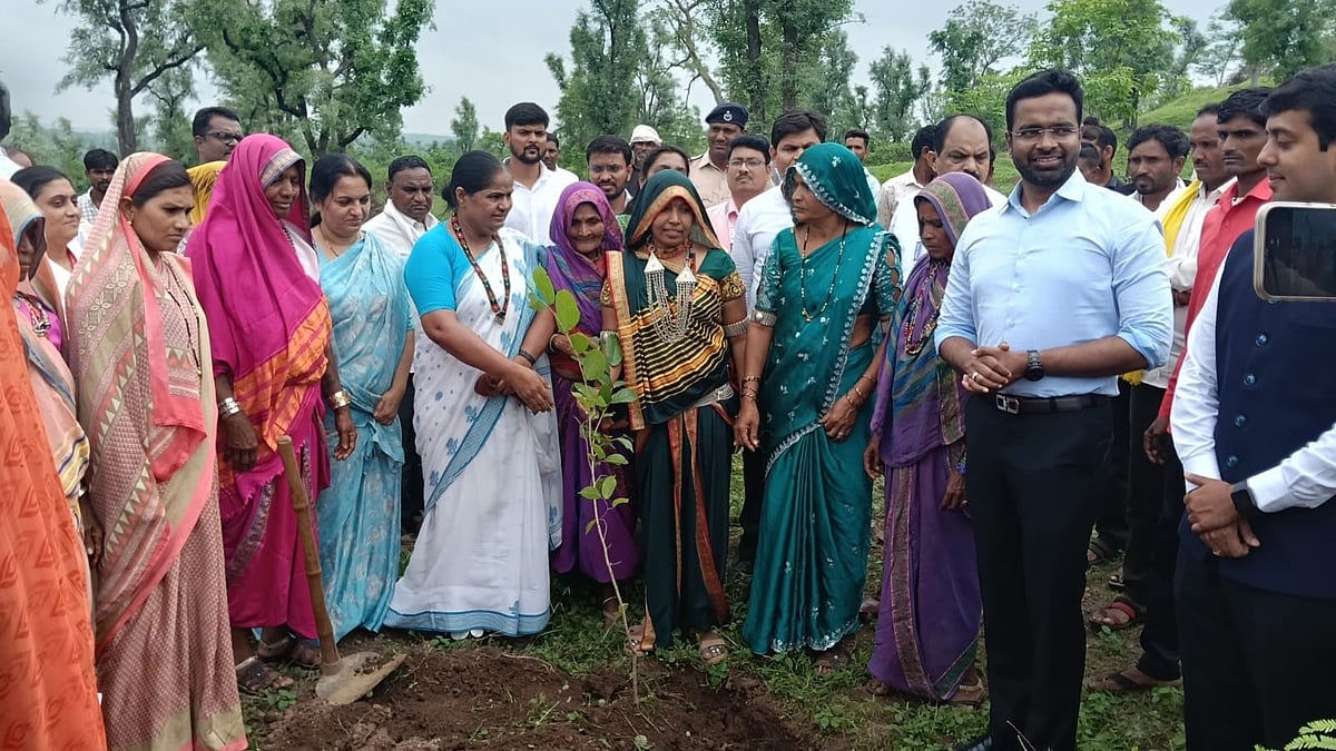 Jalgaon Launches Tree Plantation Initiative