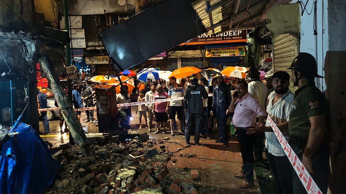 Mankhurd Building Collapse Kills Six