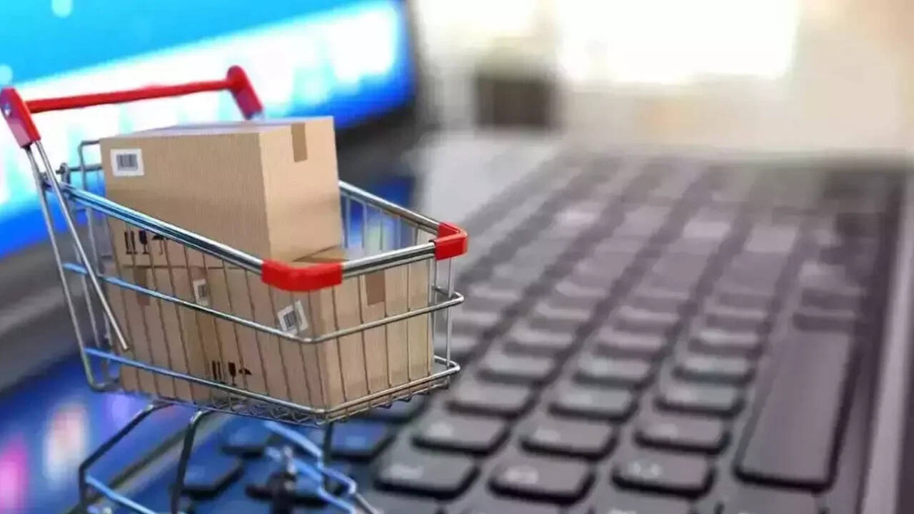 Flipkart, Amazon Top E-commerce Complaints List
