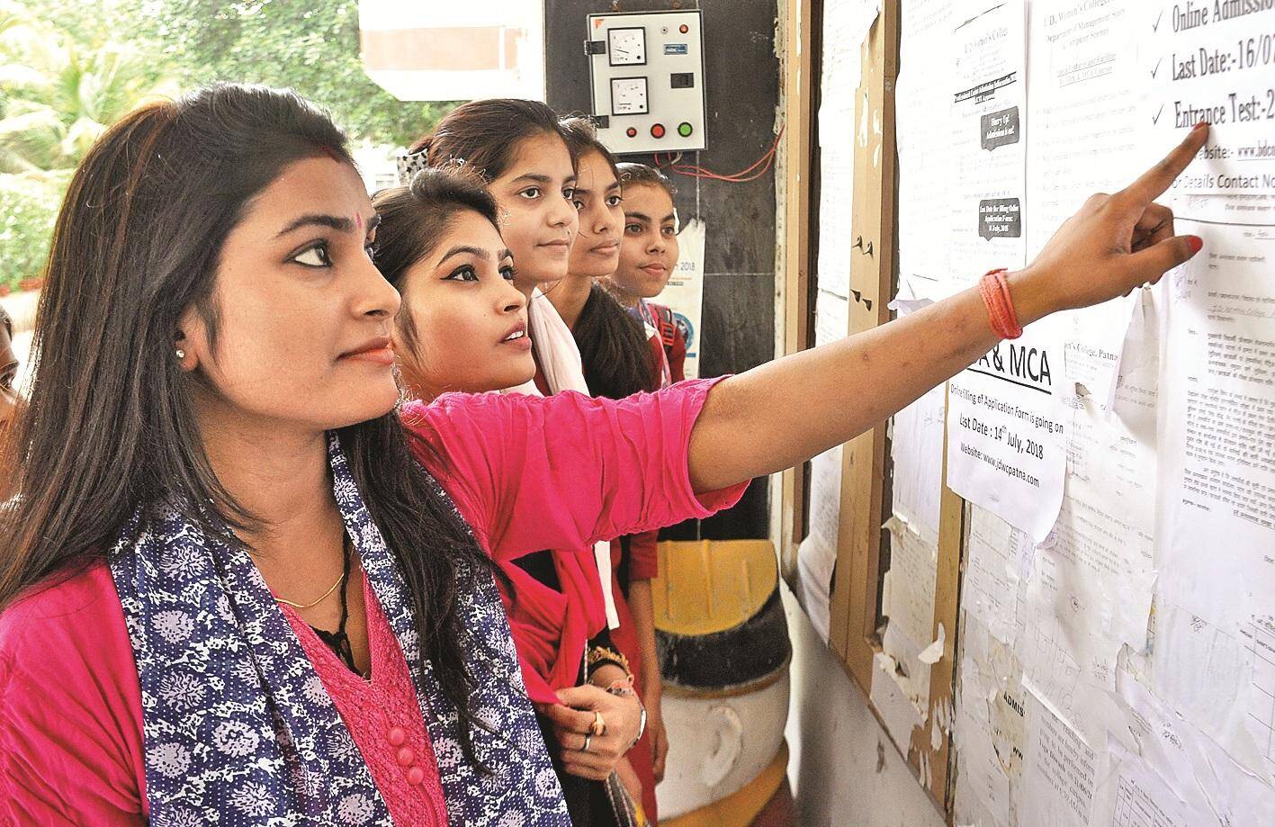 2.4L+ Students Register for Maharashtra Engineering Admissions