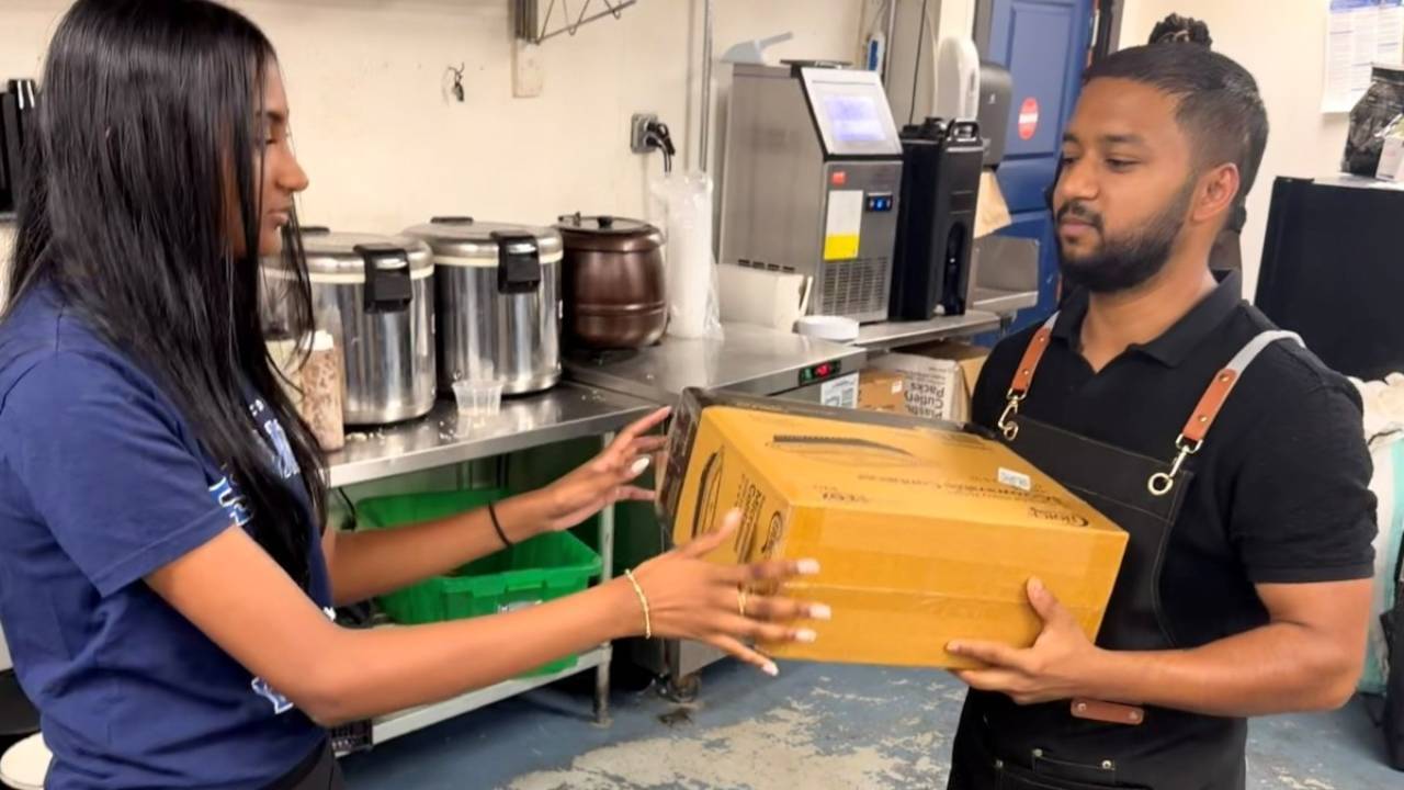 Teen's Food Network Donates $100K Worth of Surplus Food