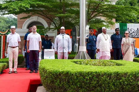 Congress Sings Vande Mataram, Sparks BJP Backlash