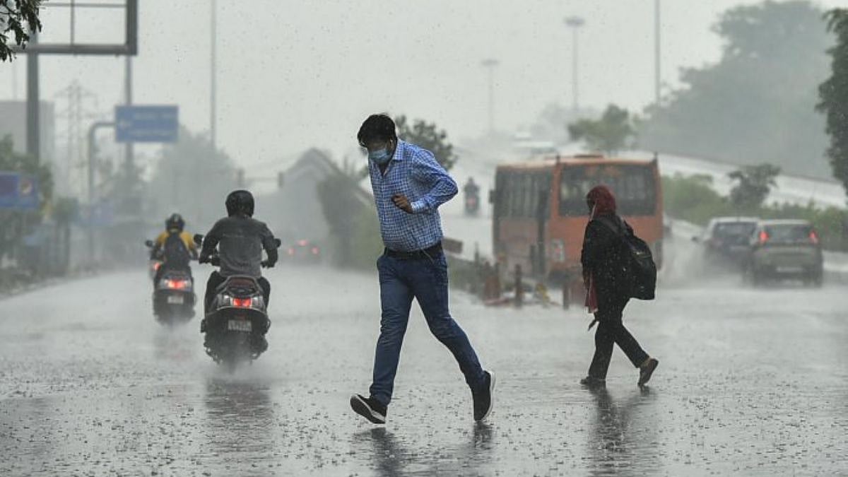 Pune Under Yellow Alert Amid Heavy Rain