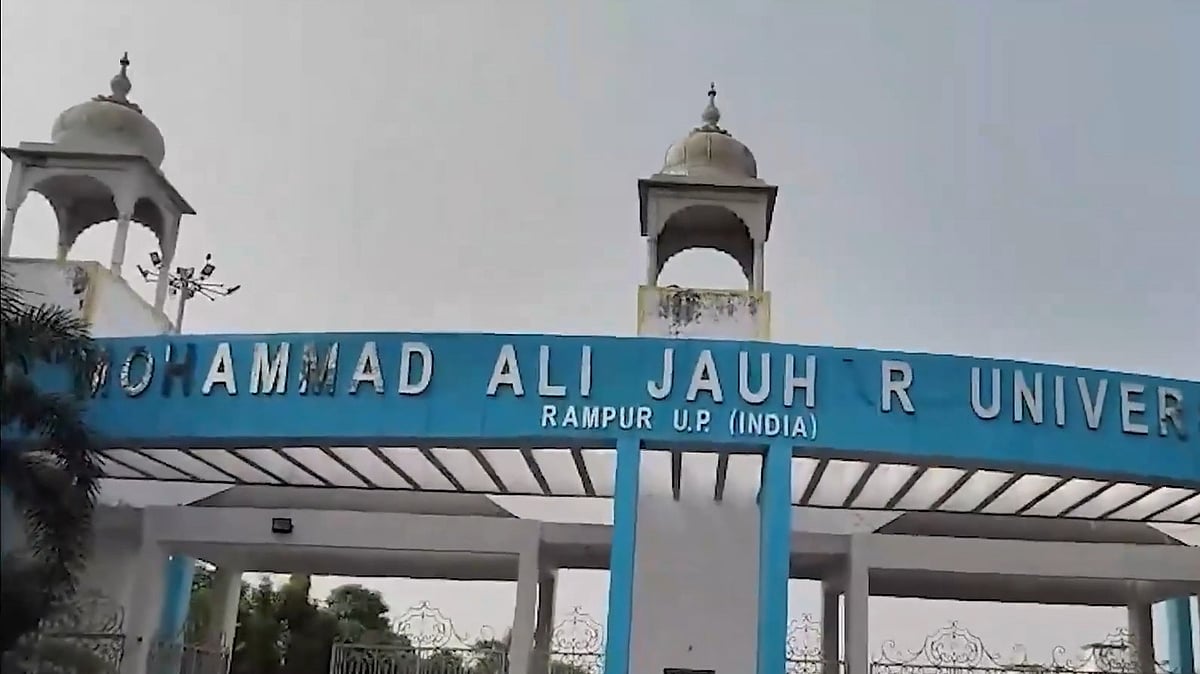 RDA Orders Demolition of 38 Illegal Buildings in UP University