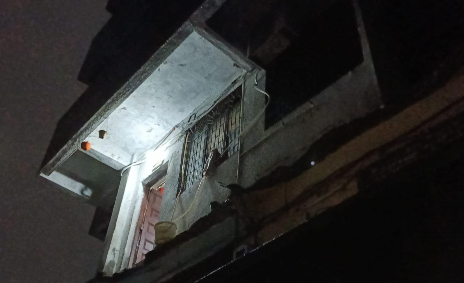 Mumbra Balcony Collapse Kills 13-Year-Old Girl