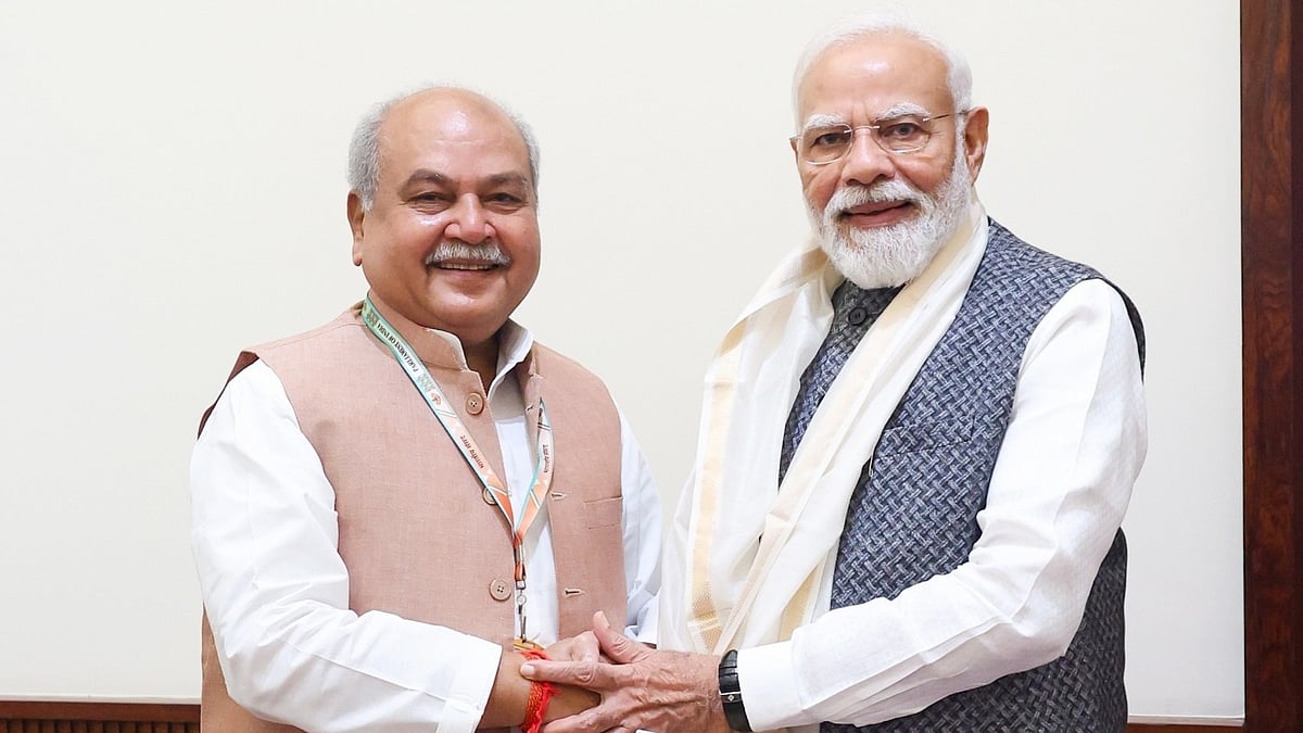MP BJP Leaders Meet PM Modi Amid Political Stir