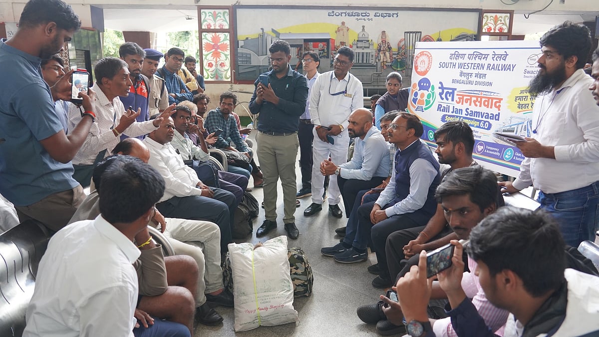 Rail Track Interchanges Mumbai Local Train · Mumbai Alert News